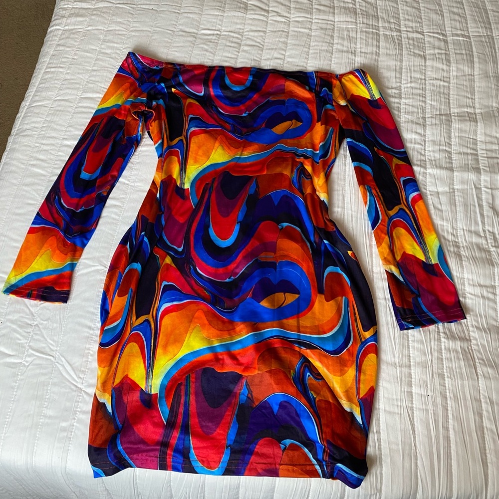 Colorful Off Shoulder Ruched Bodycon Dress - Picture 5 of 5